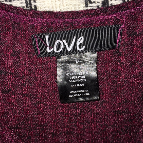 •Cropped long sleeve shirt• - Picture 2 of 3